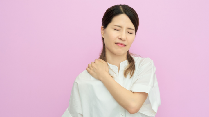 年齢が出やすい首元のしわケア✨若々しい印象を保つための美習慣｜メディカルサロンミューズの画像